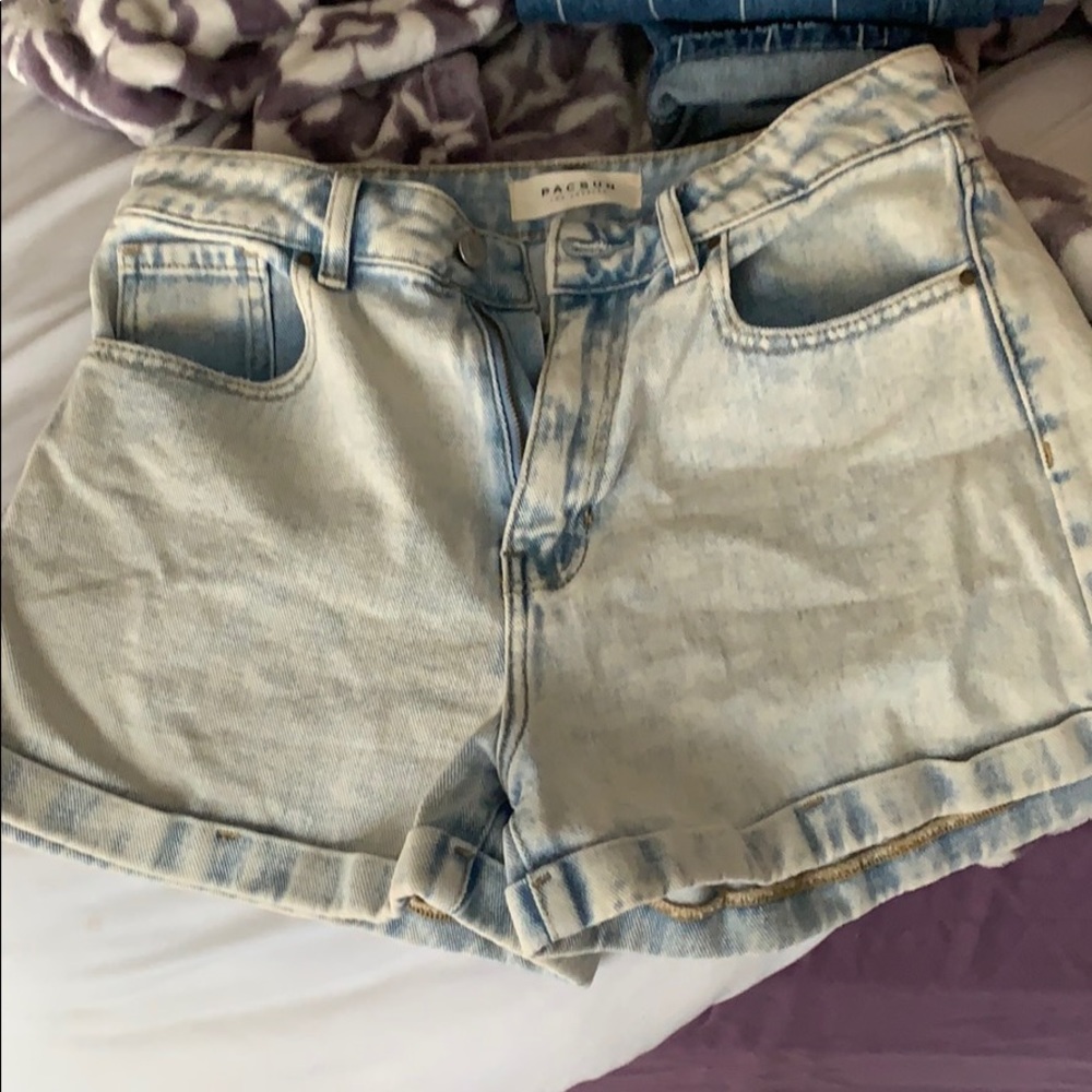 Acid washed mom jean shorts!